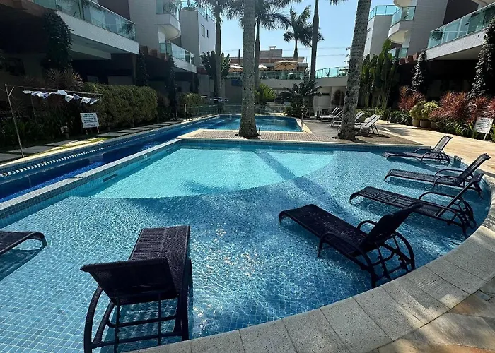 Espetacular Apartamento Em Condominio Com Piscina E Spa - Boulevard Bombinhas